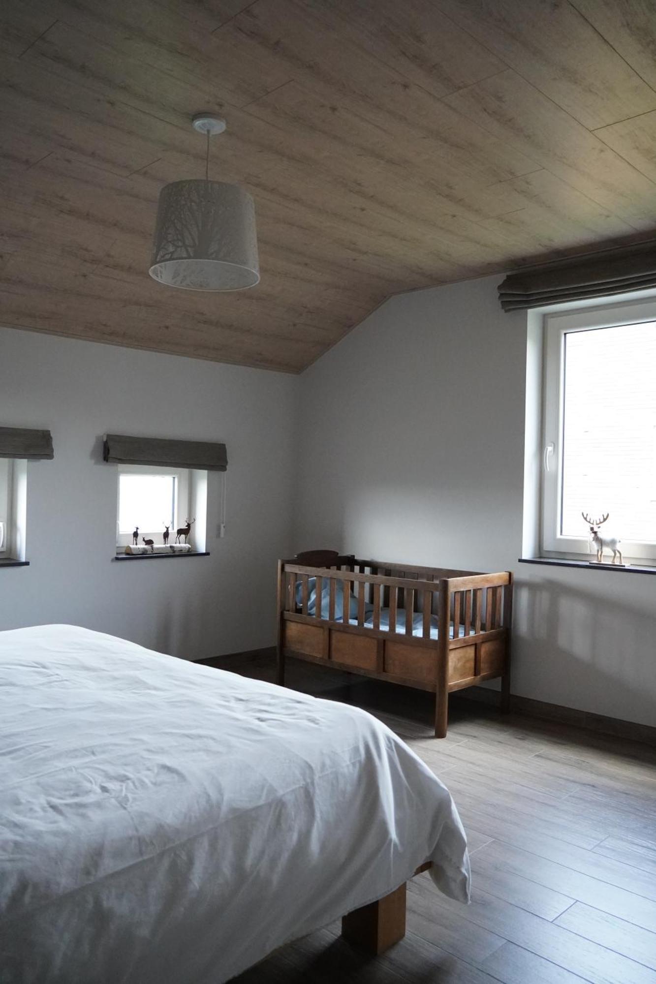 Petite perle en Haute Ardenne avec vue sur la vallée, cabine infra-rouge et bain balnéo Lierneux Exterior foto